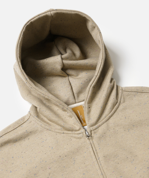 FRIZMWORKS（フリズムワークス）の「OG BOCACI HEAVYWEIGHT HOOD ZIP UP PARKA _ BEIGE（パーカー・メンズ・その他・SMALL/MEDIUM/LARGE/X-LARGE）」の3枚目の写真