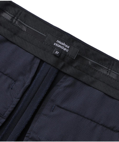 MUSINSA STANDARD WOMAN（ムシンサスタンダードウーマン）の「ウィメンズハイウエストワイドヒドゥンバンディングスラックス[ネイビー]（スラックス・レディース・その他・24/25/26/28/29/27/30/31/32/34）」の5枚目の写真