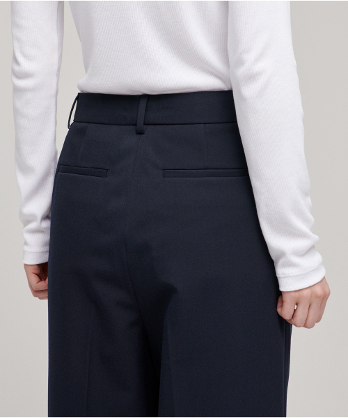 MUSINSA STANDARD WOMAN（ムシンサスタンダードウーマン）の「ウィメンズハイウエストワイドヒドゥンバンディングスラックス[ネイビー]（スラックス・レディース・その他・24/25/26/28/29/27/30/31/32/34）」の7枚目の写真