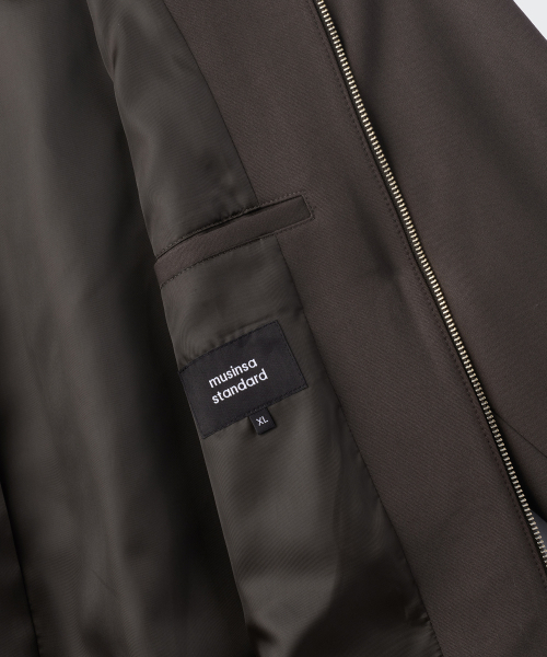 MUSINSA STANDARD（ムシンサスタンダード）の「リラックスドミニマルジャケット[ブラウン]（ブルゾン・メンズ・その他・MEDIUM/LARGE/X-LARGE/XX-LARGE）」の6枚目の写真
