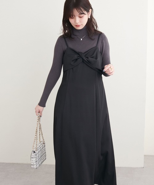 natural couture（ナチュラルクチュール）の「〈osono〉ねじりリボンキャミワンピース（ワンピース・レディース・ブラック/アイボリー/グレー・MEDIUM/LARGE）」の17枚目の写真