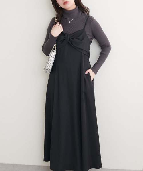 natural couture（ナチュラルクチュール）の「〈osono〉ねじりリボンキャミワンピース（ワンピース・レディース・ブラック/アイボリー/グレー・MEDIUM/LARGE）」の16枚目の写真