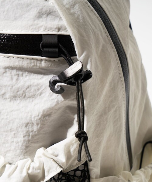 COBMASTER（コブマスター）の「Cobmaster/コブマスター COB-CSR DAISY PACK（バックパック/リュック・メンズ・ホワイト/ブラック/チャコールグレー・ONE SIZE）」の10枚目の写真