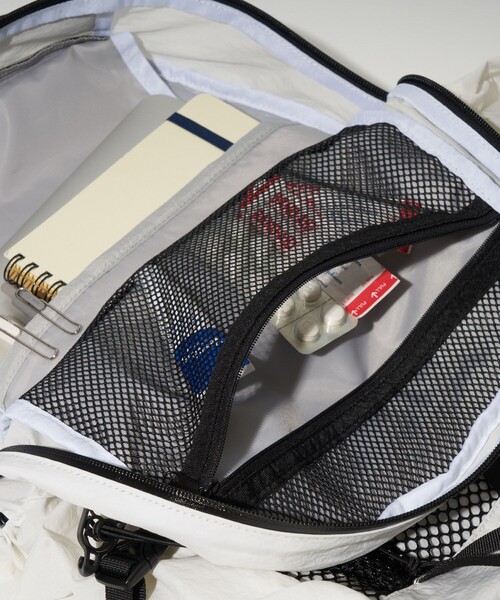 COBMASTER（コブマスター）の「Cobmaster/コブマスター COB-CSR DAISY PACK（バックパック/リュック・メンズ・ホワイト/ブラック/チャコールグレー・ONE SIZE）」の21枚目の写真