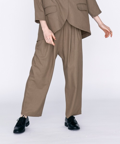 Kelen(ケレン)の「「KELEN / ケレン」タックデザインパンツ(その他パンツ・レディース・グレー/ブラック/オートミール/ブラウン・S/M)」の12枚目の写真