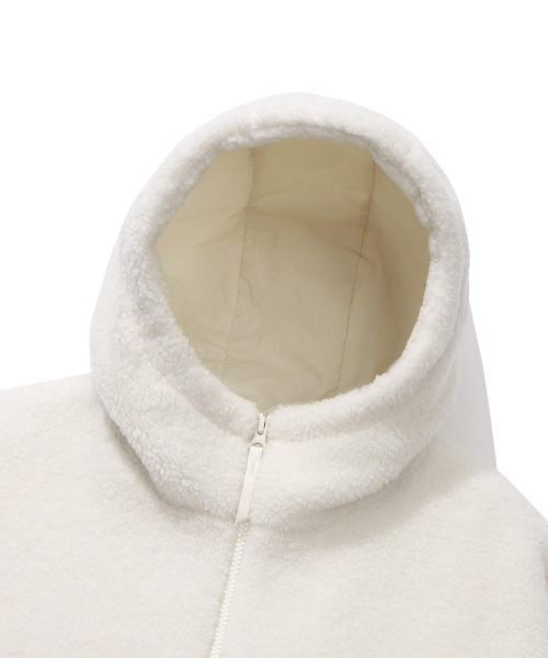 COVERNAT(カバーナット)の「アーチロゴフードシェルパジャケットアイボリー(その他アウター・レディース・その他・XX-LARGE/MEDIUM/LARGE/X-LARGE)」の4枚目の写真