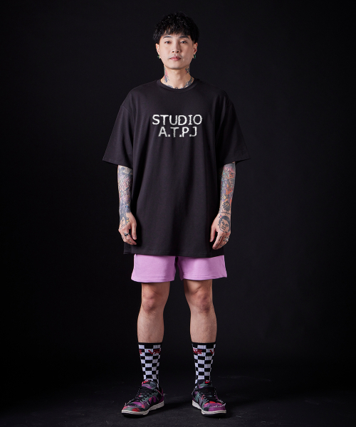 ASTRAL PROJECTION(アストラルプロジェクション)の「エイピースタジオ ビギン スーピマコットン ラウンドネック 半袖Tシャツ_ブラック(Tシャツ/カットソー・メンズ・その他・LARGE/MEDIUM/X-LARGE)」の5枚目の写真