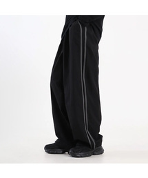 BUTTON SEOUL（ボタンソウル）の「ベーシックラインナイロンストリングパンツ（ブラック）（スウェットパンツ・レディース）」