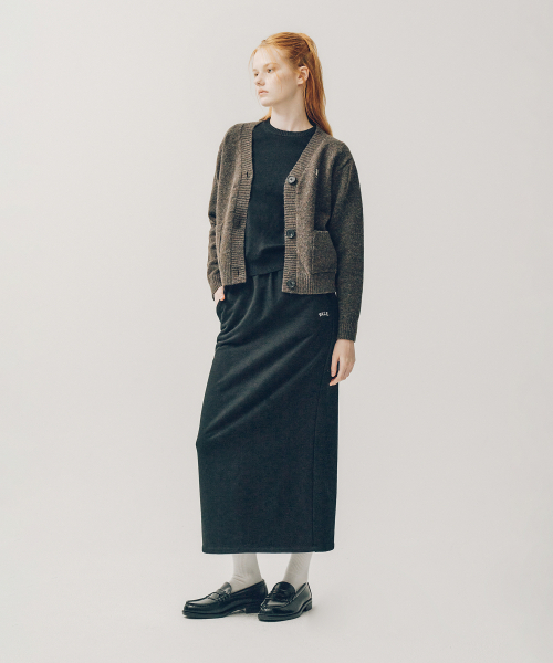 YALE(イェール)の「ウィメンズマキシスウェットロングスカート_ブラック(スカート・レディース・その他・SMALL/MEDIUM)」の6枚目の写真