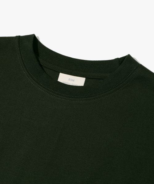 ESN(イーエスエヌ)の「プレミアムシングルセミオーバーフィットTシャツディープカーキ(Tシャツ/カットソー・メンズ・その他・MEDIUM/X-LARGE/XX-LARGE/LARGE)」の4枚目の写真