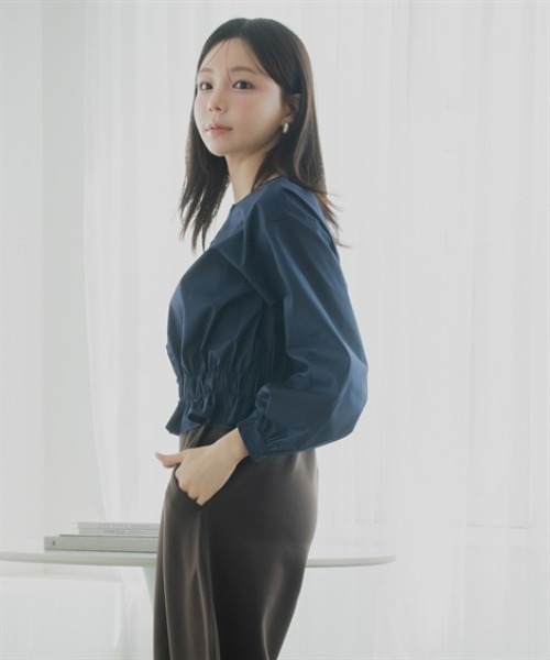 Petitjo(プッチージョ)の「小さいサイズ クルーネック裾シャーリングブラウス 低身長さん・小柄女性(シャツ/ブラウス・レディース・ネイビー/ストライプ・PL/PM/PS/PSS)」の13枚目の写真