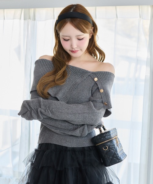 one after another NICE CLAUP(ワンアフターアナザーナイスクラップ)の「オフショルニット(ニット/セーター・レディース・アイボリー/サックスブルー/チャコールグレー/ピンク/イエロー・FREE)」の18枚目の写真