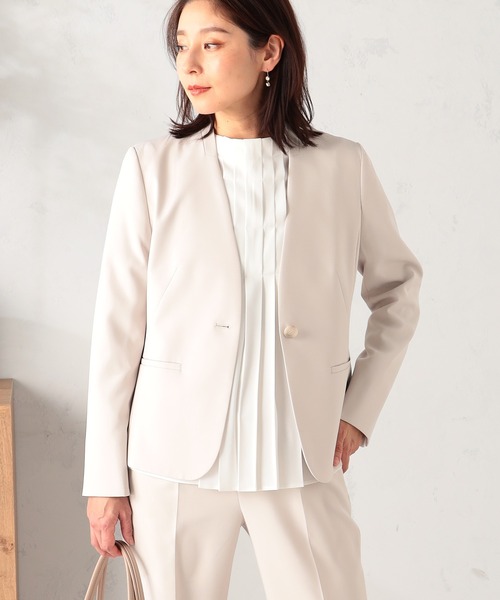 GALLORIA(ギャローリア)の「【セットアップで着られる】キレメクノーカラージャケット(ノーカラージャケット・レディース・ネイビー/ブラック/ライトベージュ・L/LL/M/S)」の3枚目の写真