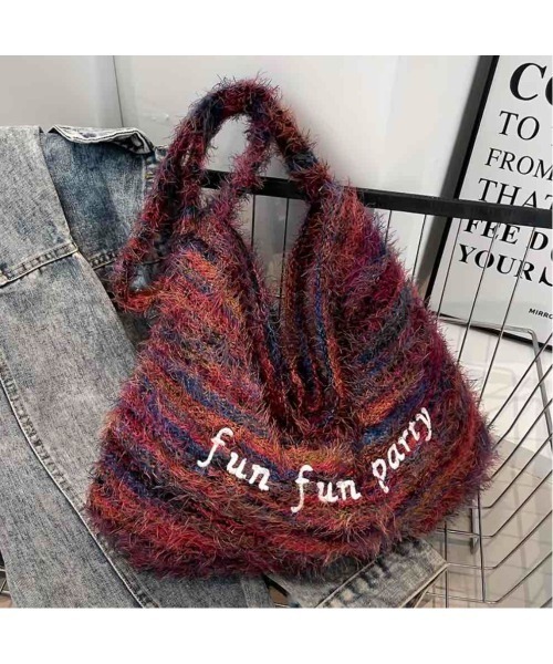 tone(トーン)の「【88eighty-eight】カラフルシャギーボーダーゆったりショルダーバッグ【import】(MA)(ショルダーバッグ・レディース・オレンジ/グリーン/レッド/グレー/ブルー・FREE)」の4枚目の写真
