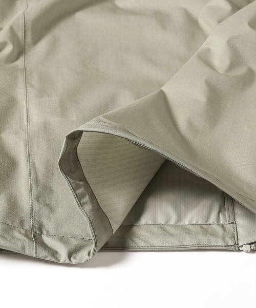 THE NORTH FACE(ザノースフェイス)の「THE NORTH FACE / Venture Jacket 26SS(ブルゾン・メンズ・ライトグレー/ブラック・LARGE/XX-LARGE/X-LARGE/MEDIUM)」の17枚目の写真