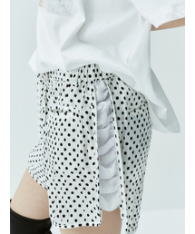 GIMMETHEYOUNG（キムミダヨン）の「G_シルキードットシャーリングショーツ/ホワイト（その他パンツ）」