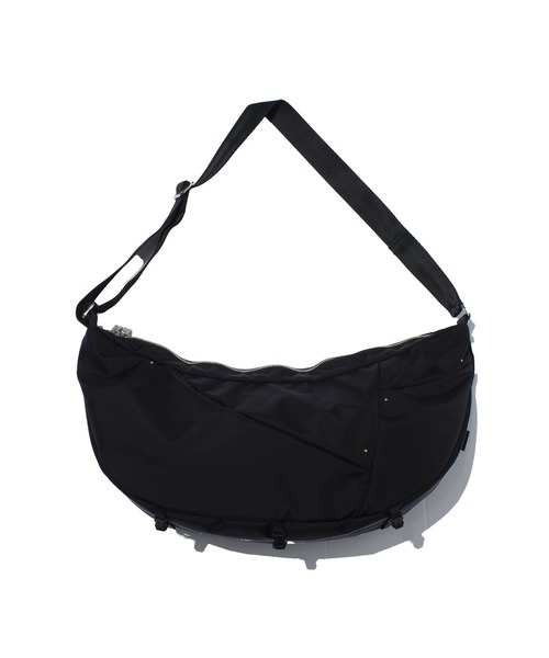 F/CE. (エフシーイー)の「F/CE. 420 re/cor SHOULDER / エフシーイー 420 re/cor ショルダー(ショルダーバッグ・メンズ・ブラック/オリーブ・FREE)」の2枚目の写真