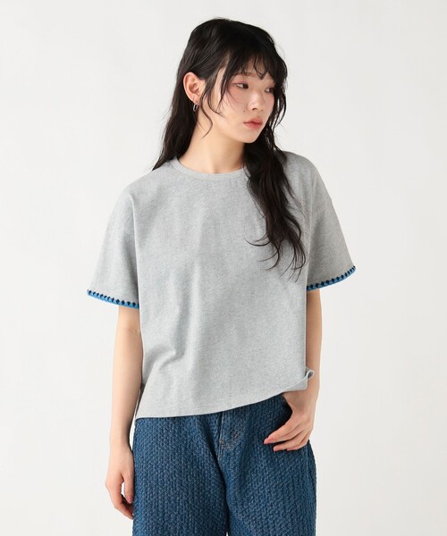 BEAMS HEART(ビームスハート)の「ブランケット 刺繍 プルオーバー(Tシャツ/カットソー・レディース・オフホワイト/グレー/ネイビー・FREE)」の1枚目の写真