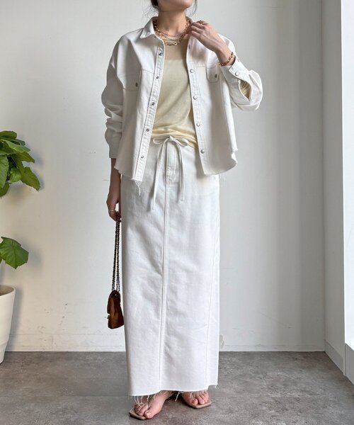 DouDou（ドゥドゥ）の「【セットアップ可能】ベルト付デニムタイトスカート（スカート・レディース・ブルー/オフホワイト・36/38）」の7枚目の写真