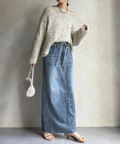 DouDou（ドゥドゥ）の「【セットアップ可能】ベルト付デニムタイトスカート（スカート・レディース・ブルー/オフホワイト・36/38）」の21枚目の写真