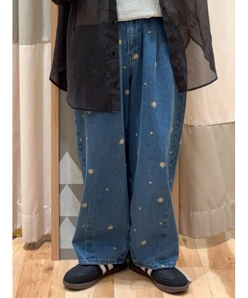 Samansa Mos2(サマンサ モスモス)の「《新色追加》【オーガニックコットン】デニムバレルパンツ(その他パンツ・レディース・キナリ/ブルー/サックスブルー/グレー/ネイビー・S/XL/L/M/SS)」の7枚目の写真
