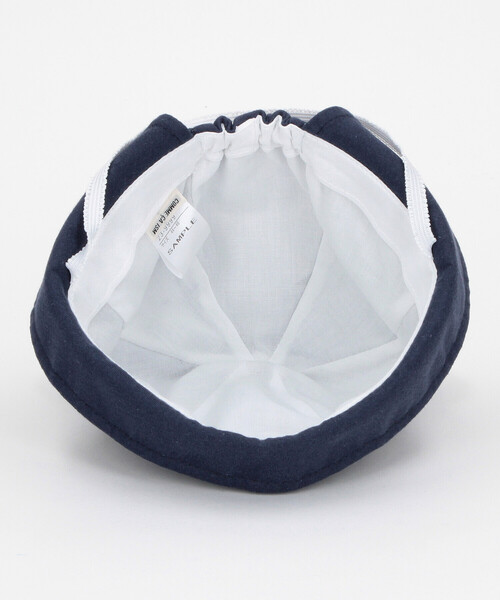 COMME CA ISM（コムサイズム）の「ワンポイント ロゴ刺繍入り 耳付きハット（ハット・キッズ・ホワイト/ネイビー・FREE）」の6枚目の写真
