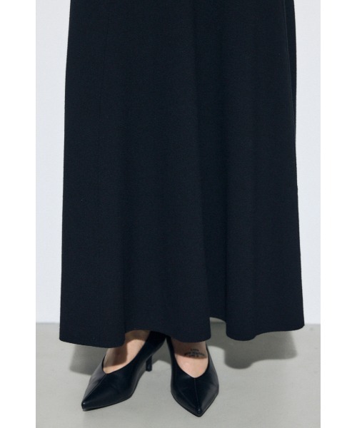 AZUL by moussy(アズールバイマウジー)の「【セットアップ対応】フレアニットロングスカート 春服 冬服 秋服 ニットスカート フレアスカート【身長/骨格別着用画像あり】(スカート・レディース・ブラック/ライトブルー/ブラウン・FREE)」の6枚目の写真