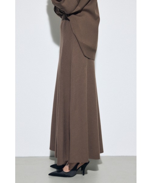 AZUL by moussy(アズールバイマウジー)の「【セットアップ対応】フレアニットロングスカート 春服 冬服 秋服 ニットスカート フレアスカート【身長/骨格別着用画像あり】(スカート・レディース・ブラック/ライトブルー/ブラウン・FREE)」の7枚目の写真