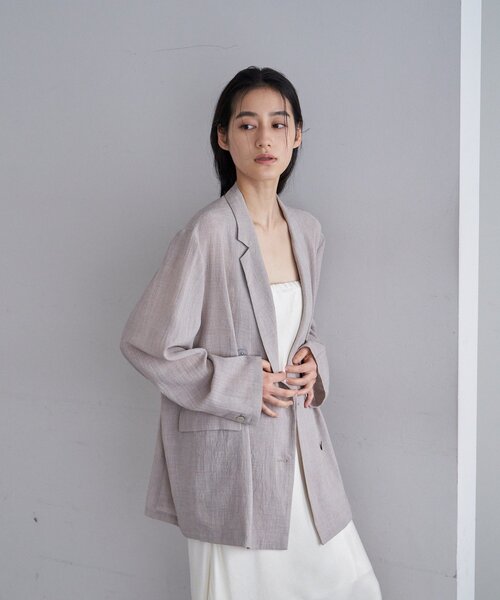 SHENERY（シーナリー）の「シアーウォッシャブルジャケット（テーラードジャケット・レディース・オフホワイト/ブラック/ベージュ・38/36）」の9枚目の写真