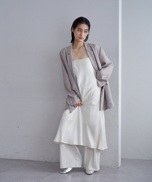 SHENERY（シーナリー）の「シアーウォッシャブルジャケット（テーラードジャケット・レディース・オフホワイト/ブラック/ベージュ・38/36）」の12枚目の写真