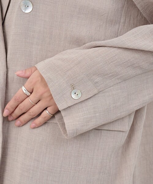 SHENERY（シーナリー）の「シアーウォッシャブルジャケット（テーラードジャケット・レディース・オフホワイト/ブラック/ベージュ・38/36）」の19枚目の写真