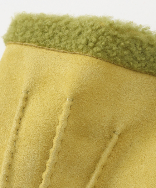 EDIFICE（エディフィス）の「MARIO PORTLANO(マリオポートラーノ）別注 Shearling Fingerless Glove（手袋・メンズ・ブラック/レッド/グリーン/ベージュ・23）」の10枚目の写真