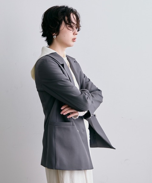 Trish（トリッシュ）の「金ボタンダブルテーラーJK（テーラードジャケット・レディース・グレー・MEDIUM）」の5枚目の写真