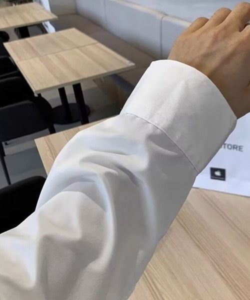 KELVIN(ケルヴァン)の「Minimal Design Relax Fit Shirt ミニマルデザイン リラックスフィットシャツ(シャツ/ブラウス・メンズ・ホワイト/ブラック/グレー・LARGE/MEDIUM)」の8枚目の写真