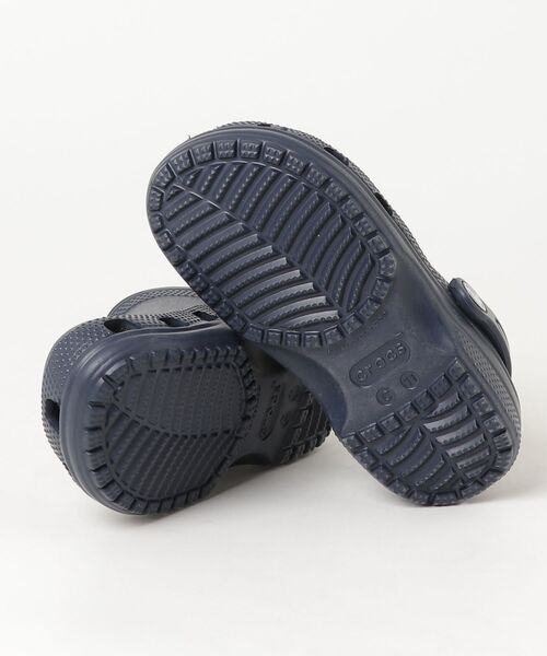 crocs(クロックス)の「CLASSIC CLOG KIDS(スニーカー・キッズ・ネイビー・18.0cm/18.5cm/19.0cm/19.5cm/20.0cm)」の2枚目の写真