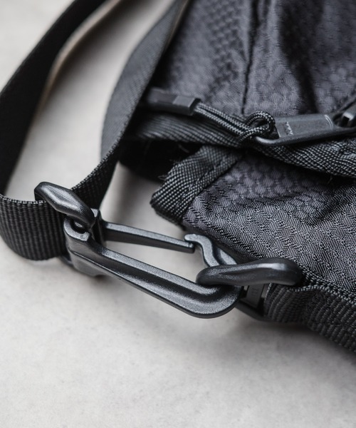 Gramicci(グラミチ)の「●GRAMICCI●MULTI SIDE BAG(ショルダーバッグ・メンズ・ブラック/オリーブ・FREE)」の10枚目の写真