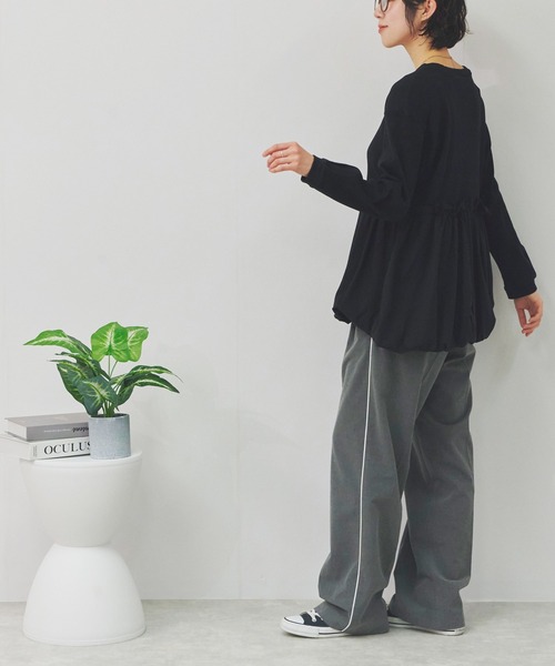 Fizz(フィズ)の「ペプラム切替バルーントップス(Tシャツ/カットソー・レディース・カーキ/ブラック/ホワイト・M)」の14枚目の写真