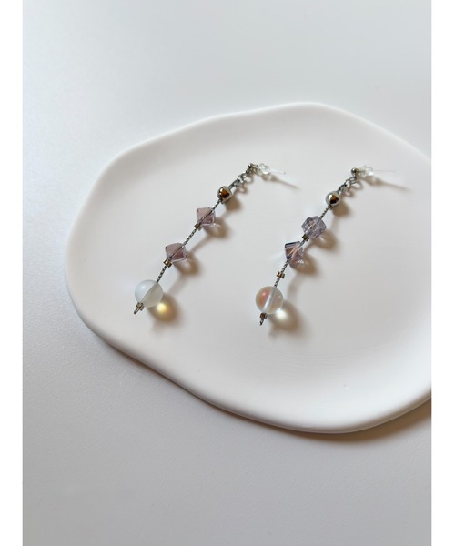 tone(トーン)の「【TOMEI LAB】ガラス チェーン ピアス(MA)(ピアス(両耳用)・レディース・パープル・FREE)」の2枚目の写真