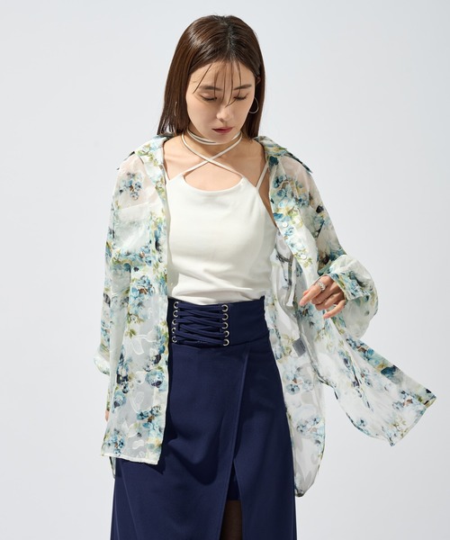 Ellno de Mavie(エルノデメヴィ)の「オパールシアールーズシャツ(シャツ/ブラウス・レディース・ブルー/ブラック/オフホワイト・FREE)」の8枚目の写真