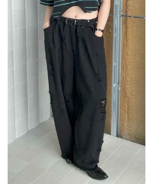 ELCHELE(エルチェレ)の「TWILL WIDE PANTS(デニムパンツ・レディース・ブラック/オフホワイト・38/36)」の18枚目の写真