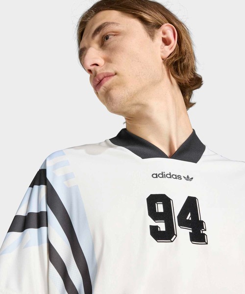 adidas(アディダス)の「サンティアゴ AOP インフィル ジャージ / アディダスオリジナルス adidas Originals(Tシャツ/カットソー・メンズ・ホワイト・X-SMALL/X-LARGE/SMALL/MEDIUM/LARGE/3XL/XX-LARGE)」の4枚目の写真