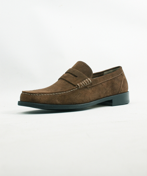 TRUFITSHOES(トゥルーフィット シューズ)の「スエードペニーローファー(ローファー・メンズ・ブラウン・23cm/29cm/28cm/27.5cm/26.5cm/25.5cm/25cm/26cm/30cm/29.5cm/28.5cm/24.5cm/24cm/23.5cm/27cm)」の2枚目の写真