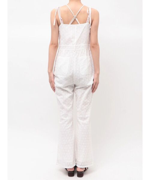 CALNAMUR（カルナムール）の「コットン刺繍サロペット（つなぎ/オールインワン・レディース・オフホワイト/ピンク・SMALL/MEDIUM）」の17枚目の写真