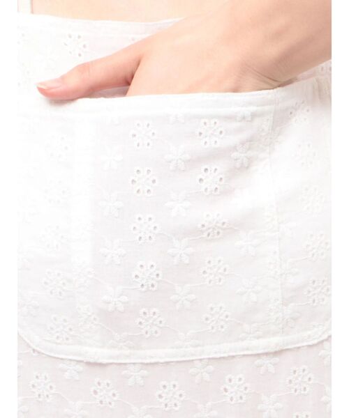 CALNAMUR（カルナムール）の「コットン刺繍サロペット（つなぎ/オールインワン・レディース・オフホワイト/ピンク・SMALL/MEDIUM）」の13枚目の写真