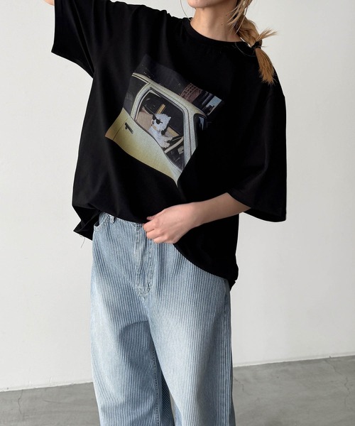 CANAL JEAN(キャナルジーン)の「Lakey Park driving dog Tシャツ(Tシャツ/カットソー・レディース・ホワイト/ブラック・ONE SIZE)」の3枚目の写真