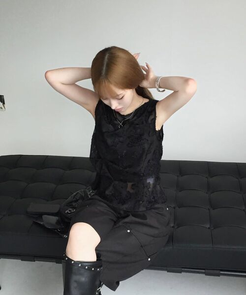 KIMZISU(キムジス)の「Pinched Sleeveless_SHEER BLACK(Tシャツ/カットソー・レディース・ブラック系・SMALL/MEDIUM/LARGE)」の7枚目の写真
