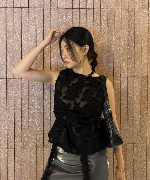 KIMZISU(キムジス)の「Pinched Sleeveless_SHEER BLACK(Tシャツ/カットソー・レディース・ブラック系・SMALL/MEDIUM/LARGE)」の4枚目の写真