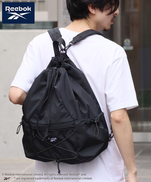Reebok(リーボック)の「【Reebok/リーボック】ドローコード2way リュック ナップサック(バックパック/リュック・メンズ・ブラック/グレー/オフホワイト・FREE)」の1枚目の写真