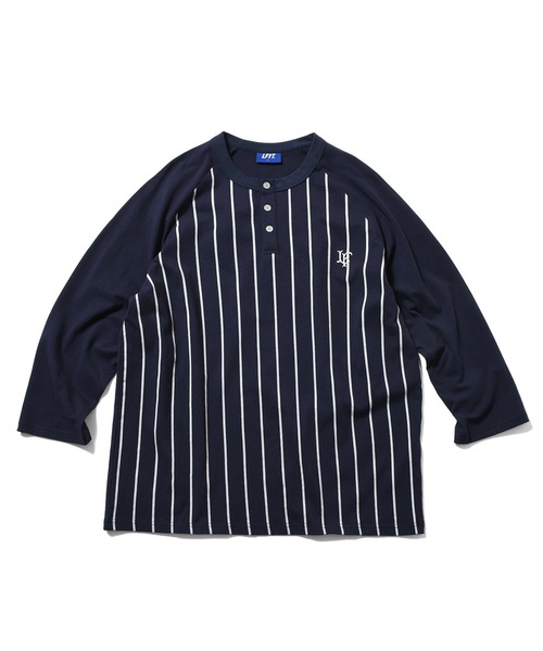 LFYT(エルエフワイティー)の「LFYT ラファイエット - PINSTRIPE RAGLAN SLEEVE TEE ラグランスリーブ Tシャツ LS260102(Tシャツ/カットソー・メンズ・ネイビー/ホワイト・X-LARGE/LARGE/MEDIUM/SMALL/XX-LARGE)」の4枚目の写真