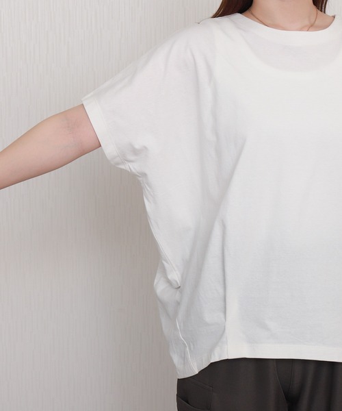 libelle more(リベル モア)の「【接触冷感】USAコットン裾タック半袖プルオーバー(Tシャツ/カットソー・レディース・チャコールグレー/ブラック/オフホワイト/ライトカーキ/グレイッシュベージュ・M)」の13枚目の写真